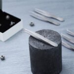 STALEKS Pince À Épiler EXPERT 10 TYPE 12 (Courbée)